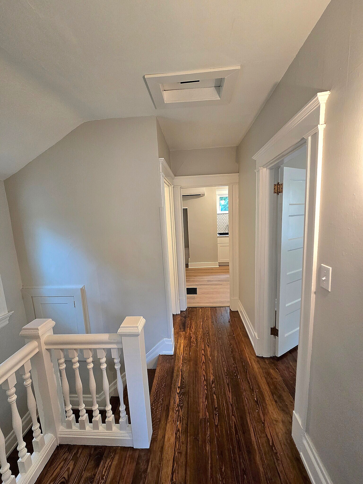 Building Photo - 2032 Elm Ave