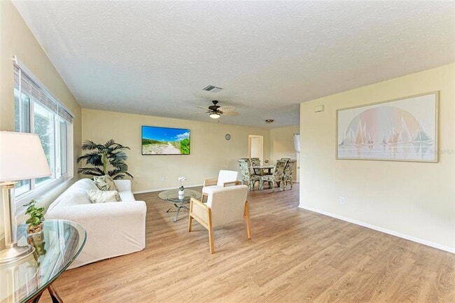 Building Photo - 1640 Saturn Rd