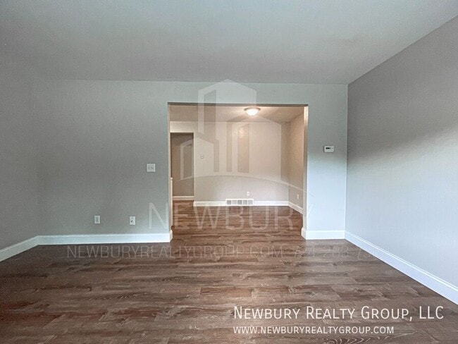 Building Photo - 108 St Andrews Dr