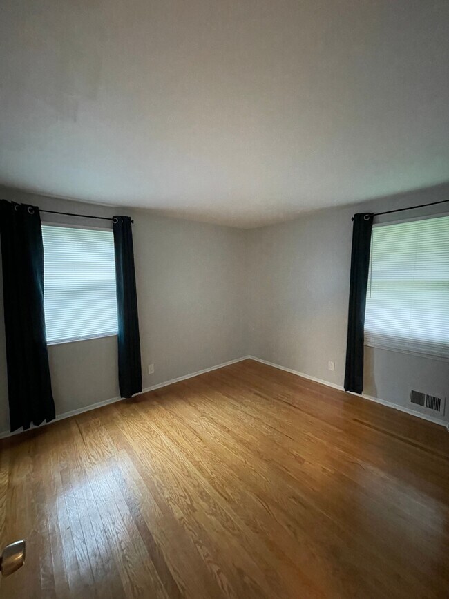 Building Photo - 76 Marble Dr