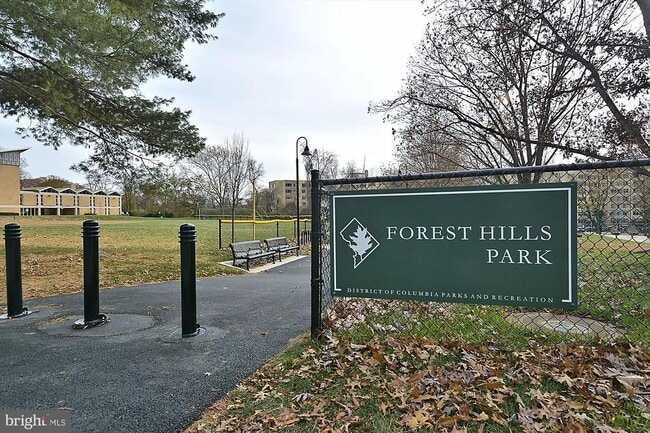 Building Photo - 3601 Wisconsin Ave NW