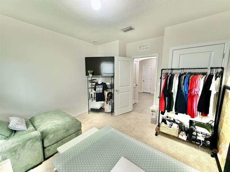 Building Photo - 15402 Ibis Fall Pl