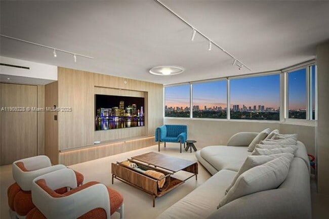 Building Photo - 3411 Indian Creek Dr