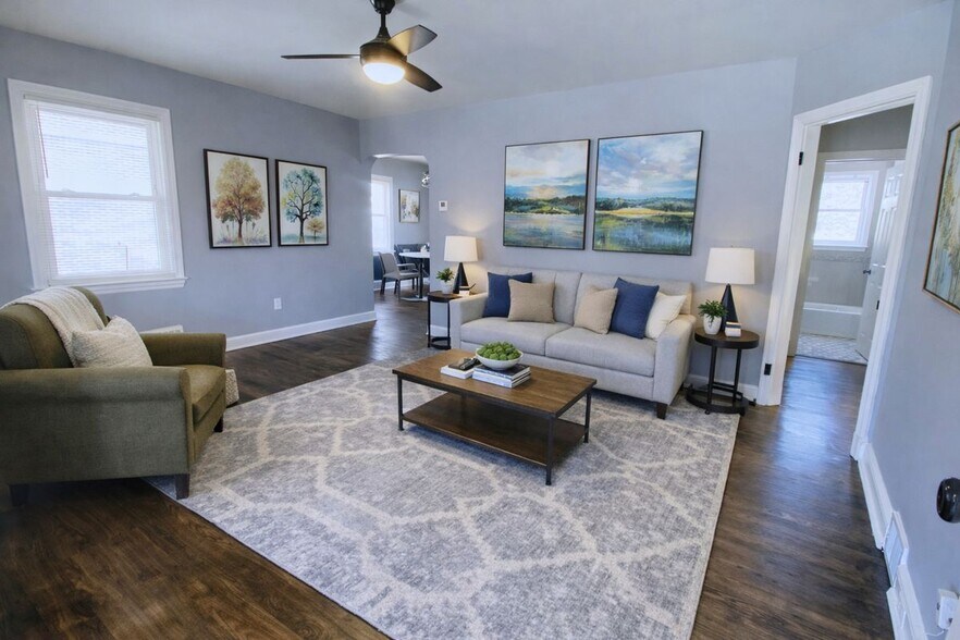 Building Photo - 9407 Colesville Rd