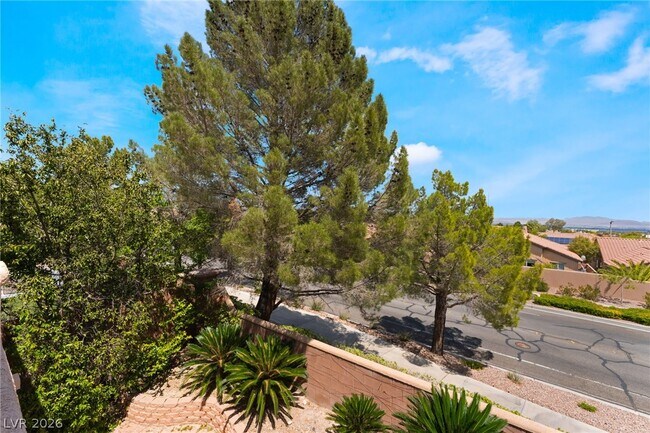 Building Photo - 224 Uccello Dr