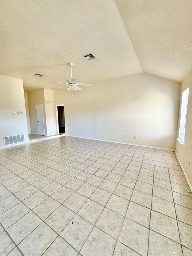 Building Photo - 4Bd/2Ba in Killeen, TX!