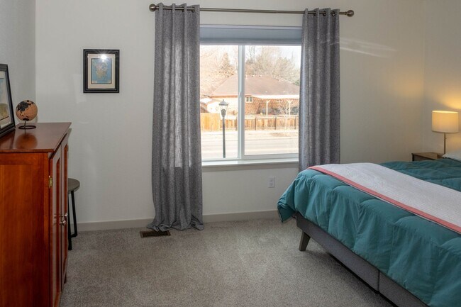 Building Photo - Detatched Home in Village at Rose Farm, Berthoud!