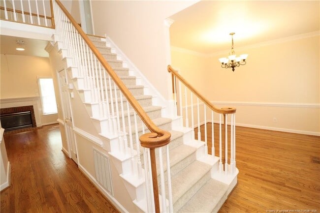 Building Photo - 5445 Brushy Meadows Dr