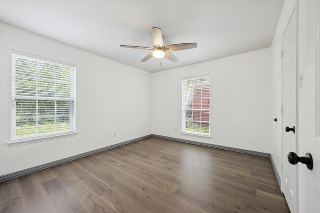 Building Photo - 4506 Glomar Ave