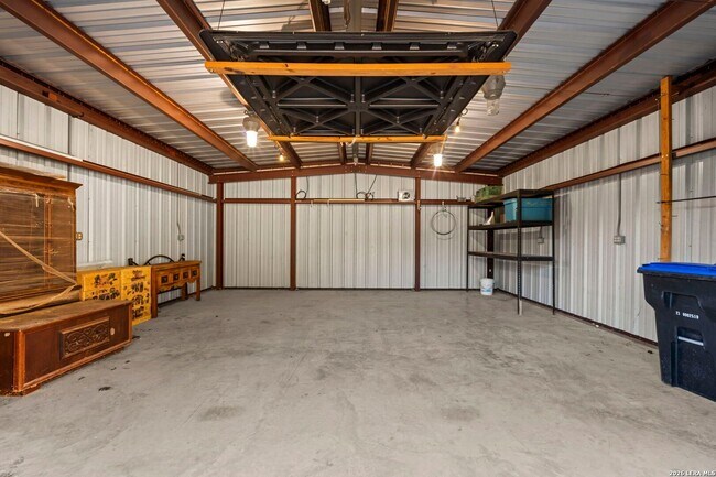 Building Photo - 11.7 Private Acres • All Bills Paid • Fully Furnished Option • Hill Country Views • 500 Sq Ft Wor...