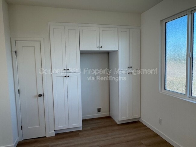 Building Photo - 6170 Briercrest Ave