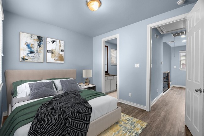 Building Photo - 2820 Sherwin St