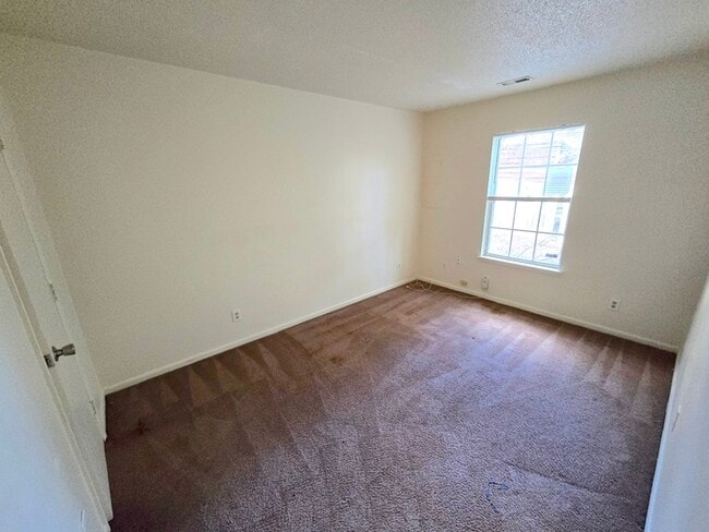 Building Photo - 174 S Kentucky Ave