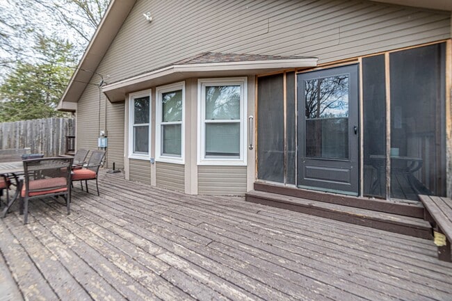 Building Photo - Please View 3D Virtual Walk-Through Before Scheduling a Showing