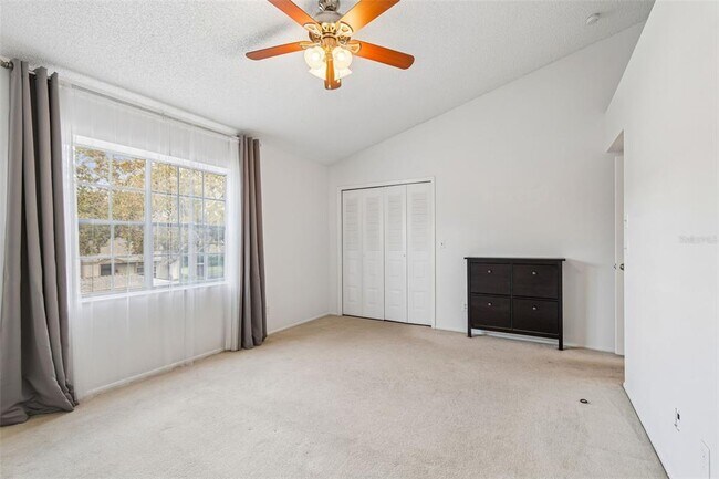 Building Photo - 607 Bough Ave