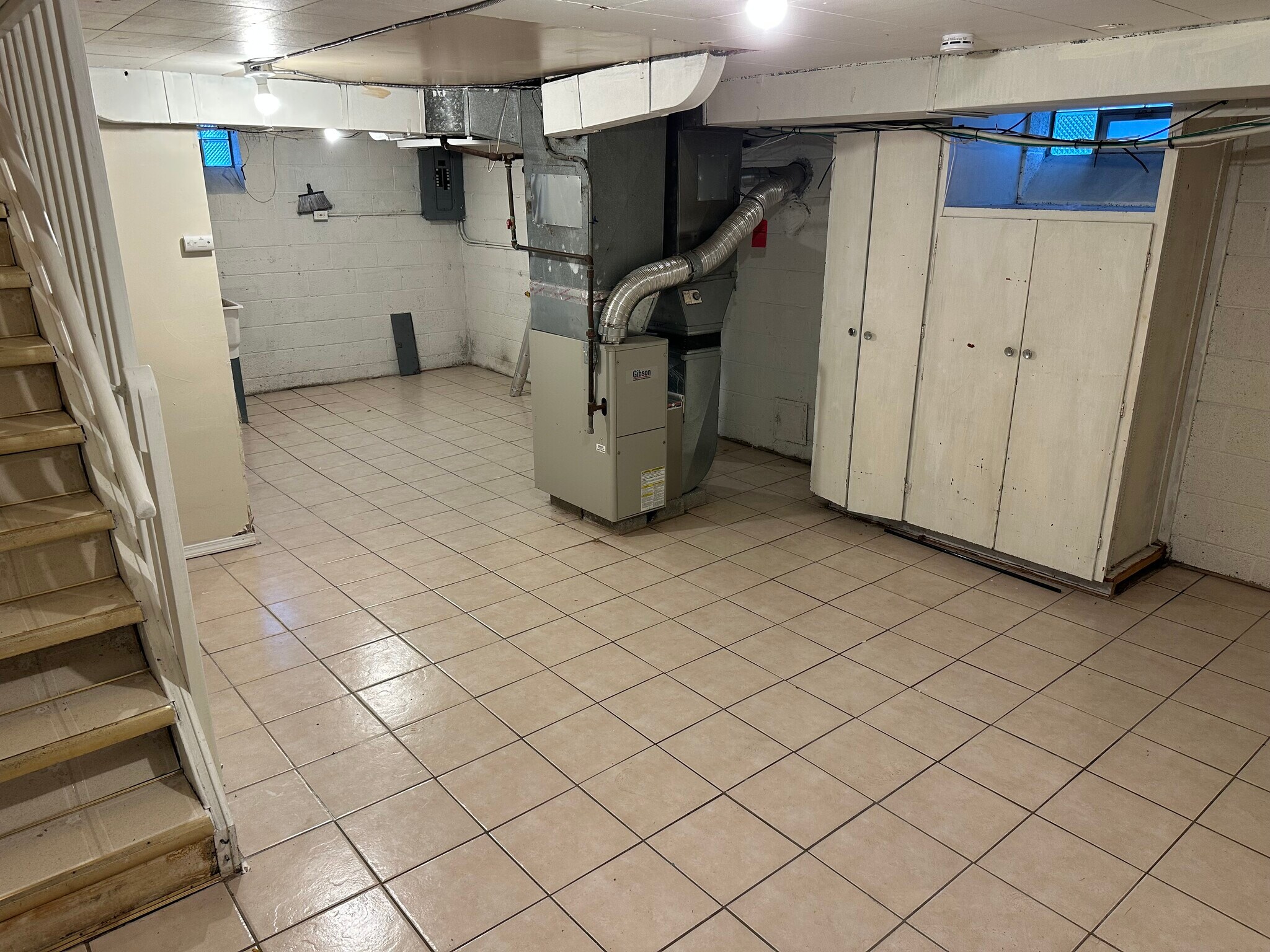 Building Photo - 7517 Sterling