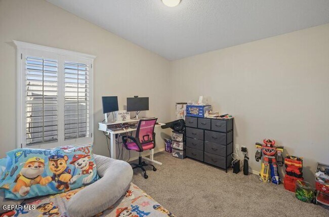 Building Photo - 3240 Bell Point Dr