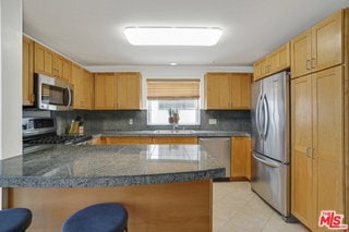 Building Photo - 120 Fleet St