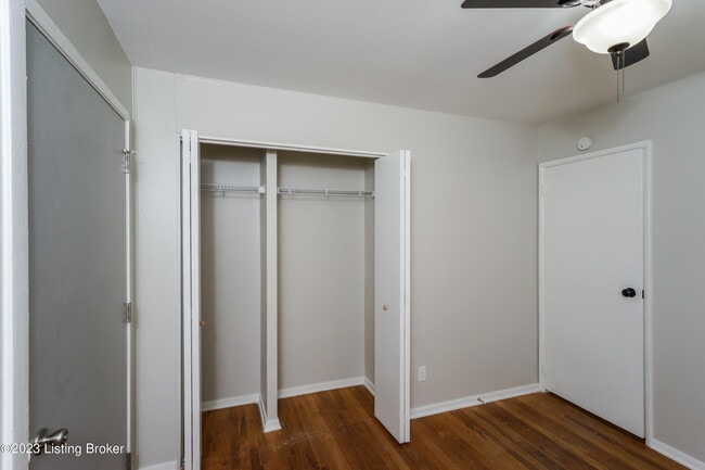 Building Photo - 634 Overdale Dr