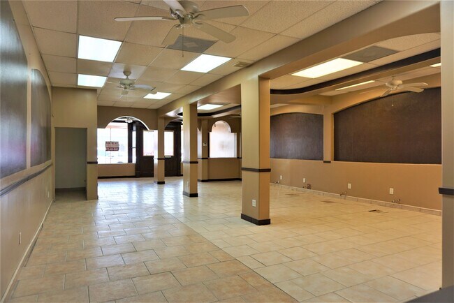 Building Photo - 2036 Avenue F