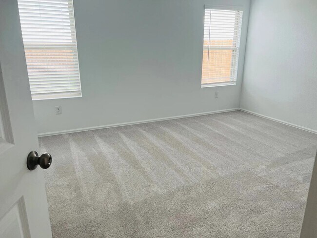 Building Photo - 26739 Paloma Blanca Dr