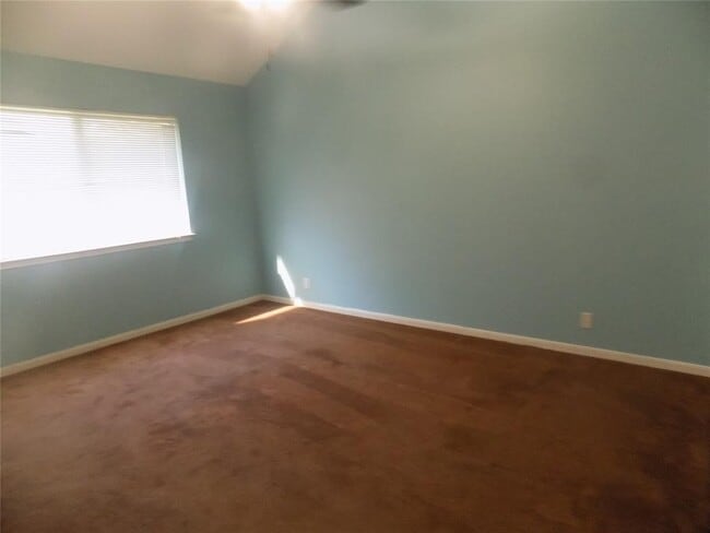 Building Photo - 209 Crystal Knoll Blvd