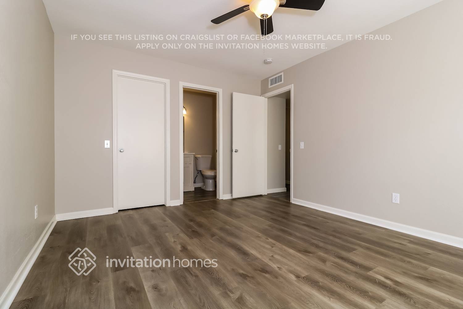 Building Photo - 3221 W Irma Ln