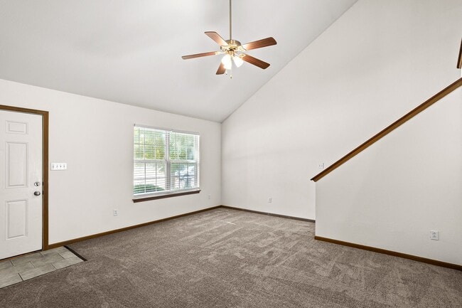 Building Photo - 701-703 Glenstone Dr.