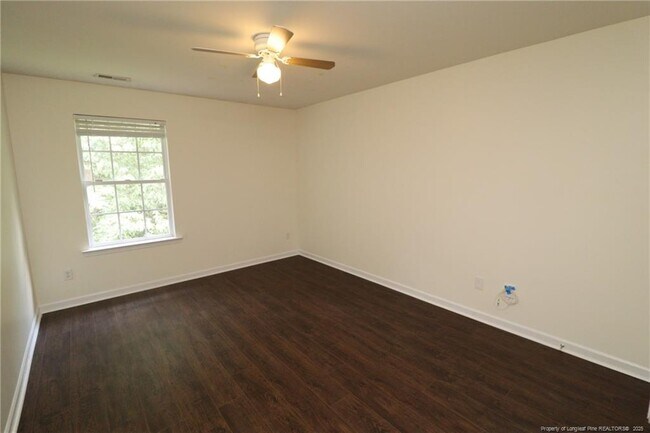 Building Photo - 2114 Frissell Ave
