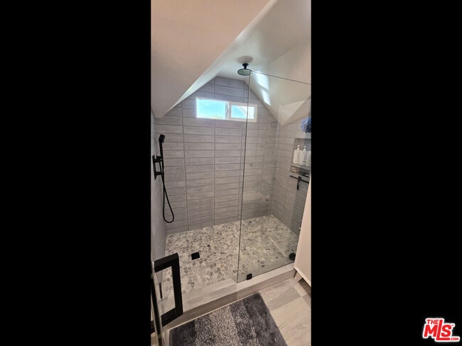 Building Photo - 4744 Haskell Ave