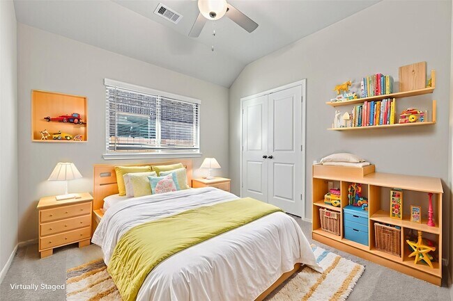 Building Photo - 1011 Shl Crk Trl