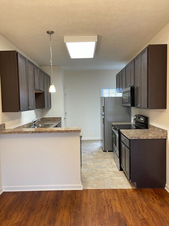 Building Photo - 2875 Congers Creek Rd