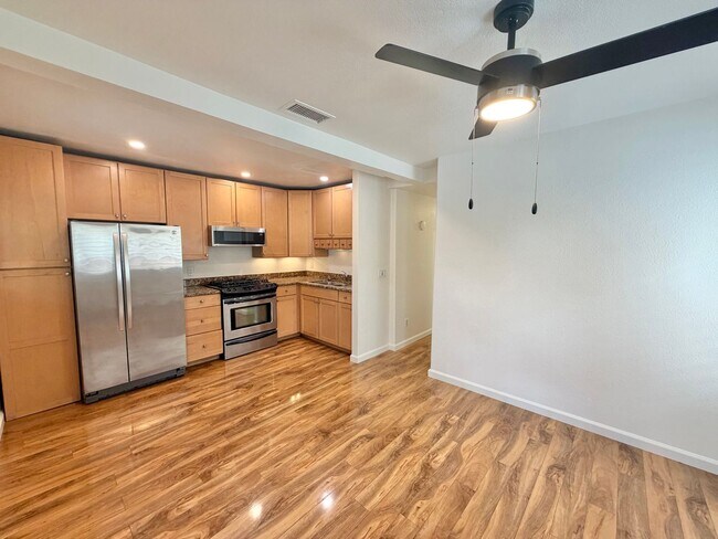 Building Photo - One Of A Kind 2 Bed / 2 Bath Home In The North Park Area of San Diego!