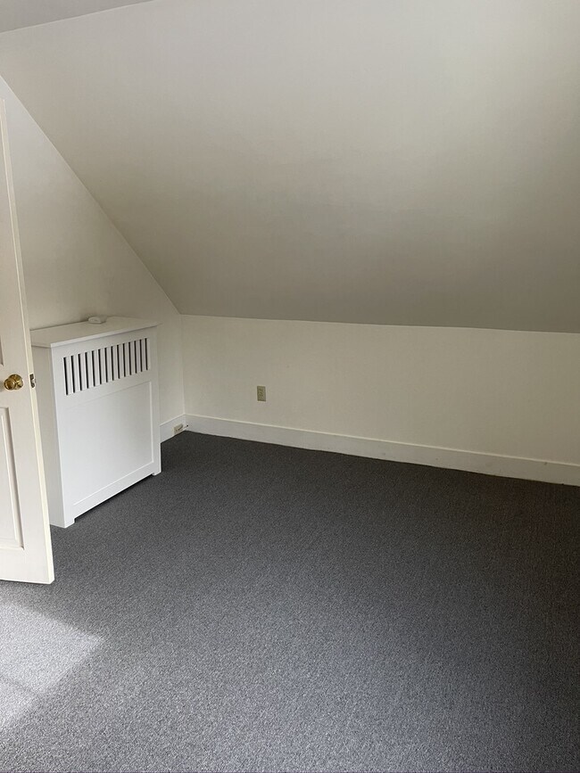 Building Photo - 29 Stark Ave