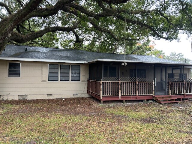 Building Photo - 2076 S Grandview Ave