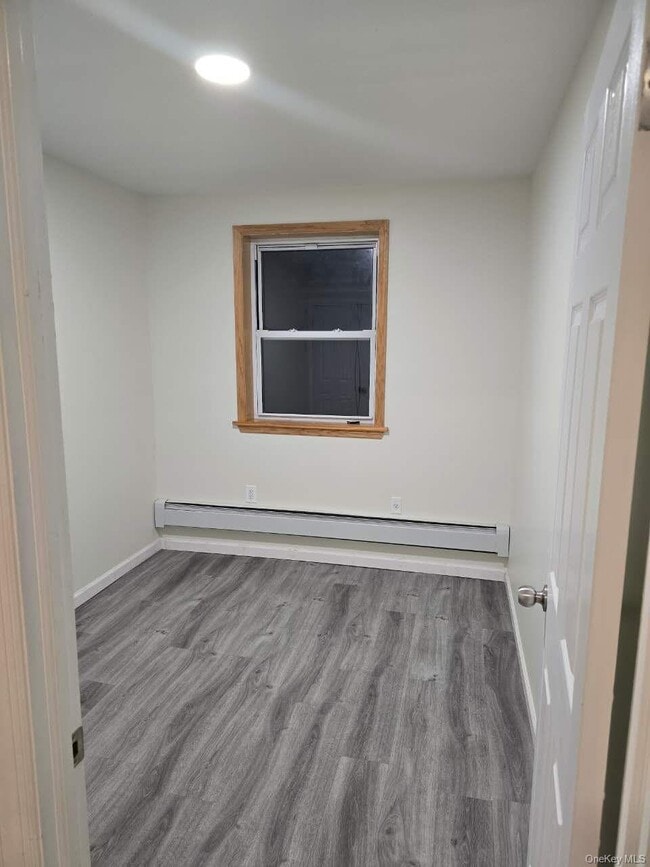 Building Photo - 57-22 Kissena Blvd