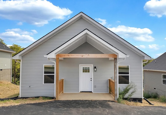 Primary Photo - OPEN CONCEPT LIVING!!