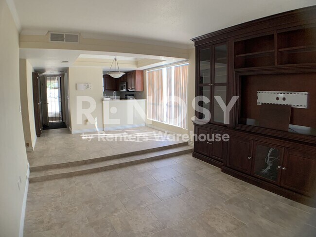 Building Photo - 3420 W Danbury Dr