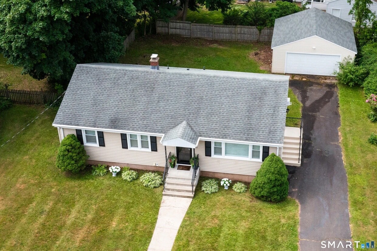 Building Photo - 25 Harrison Dr
