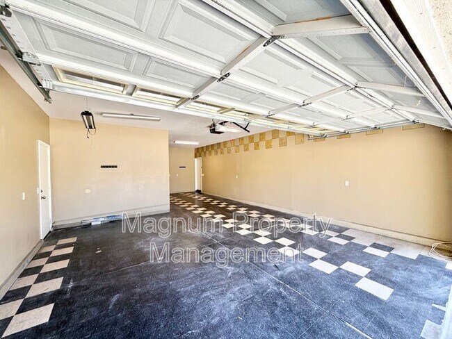 Building Photo - 35824 Red Bluff Pl