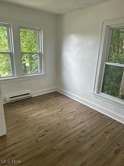 Building Photo - 161 Fernwood Ave