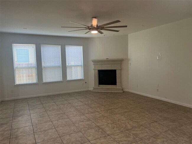 Building Photo - 6030 Clymer Mdw