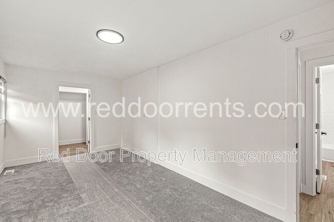 Building Photo - 1254 McDougal St