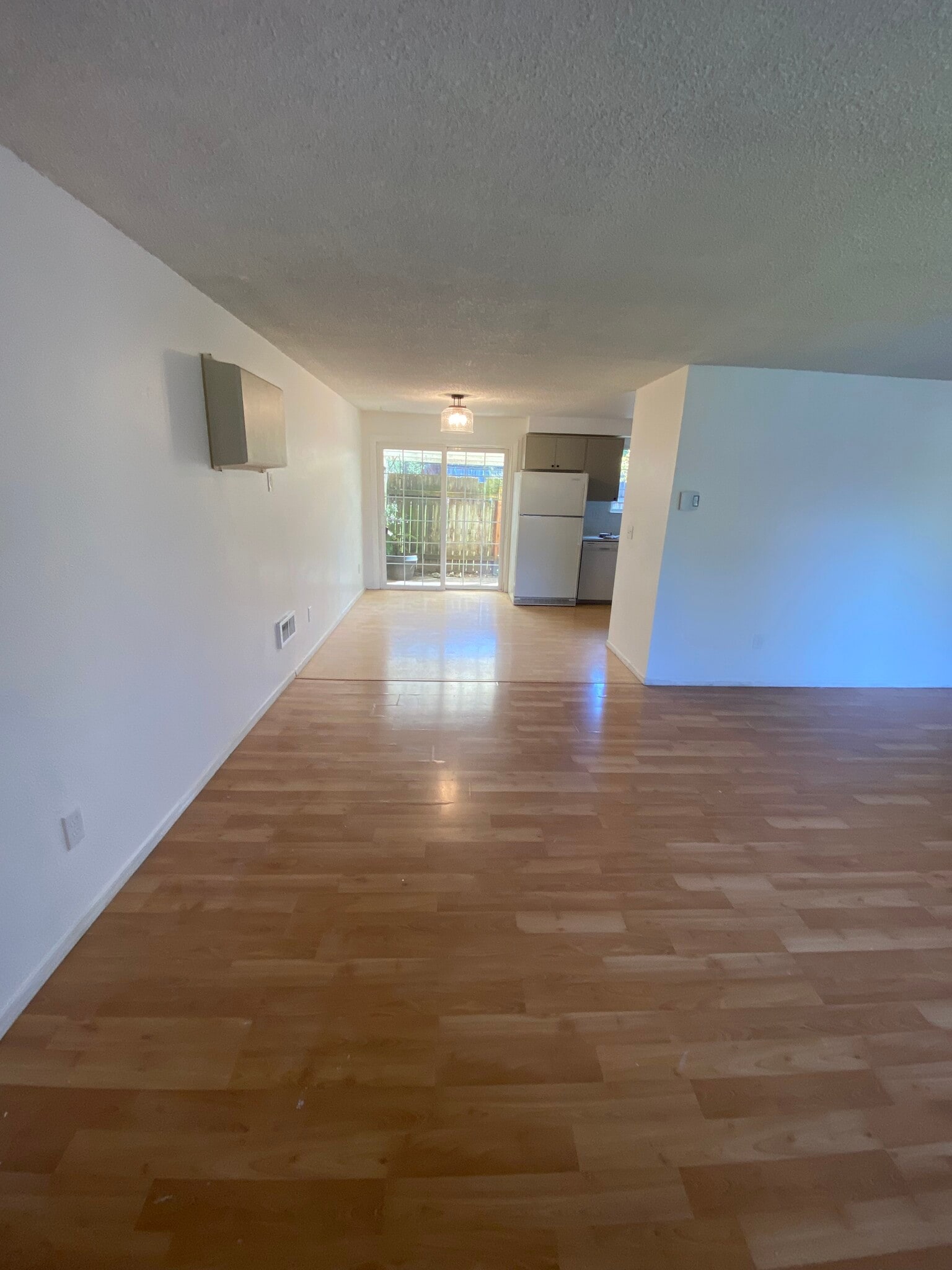 Building Photo - 1101 Hughes St