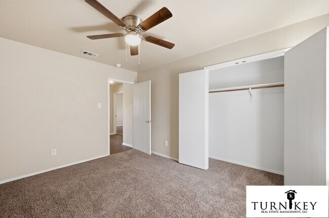 Building Photo - 557 Winbridge Ln