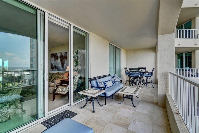 Building Photo - 3740 S Ocean Blvd