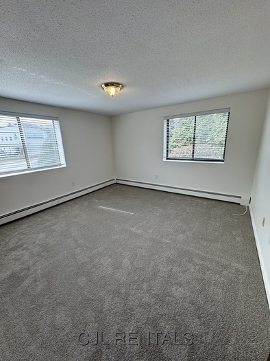 Building Photo - 71 Montvale Ave