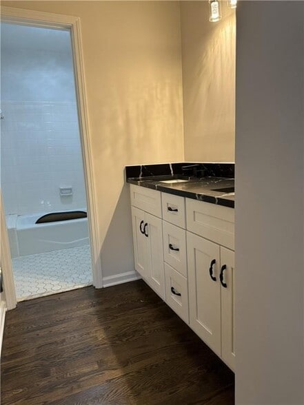 Building Photo - 205 Tallow Box Drive