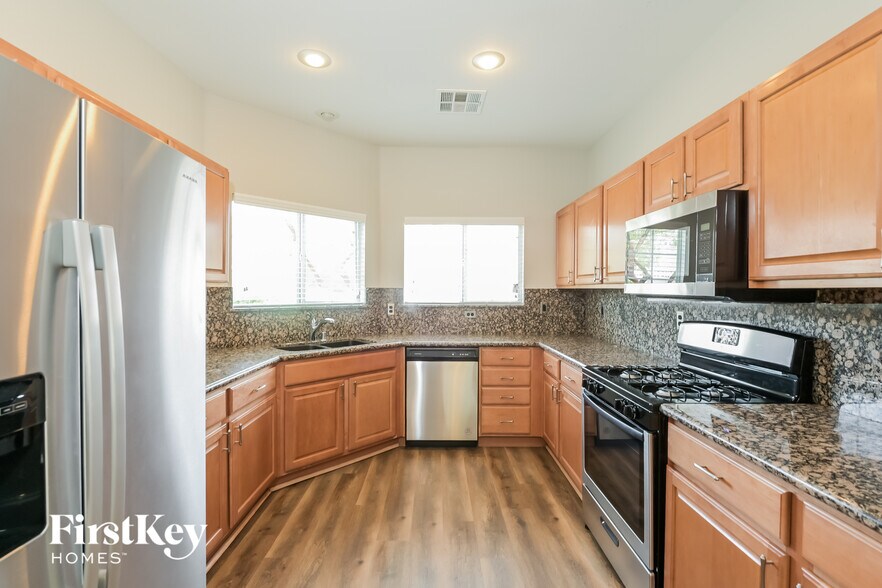 Building Photo - 2462 Wrangler Walsh Ln