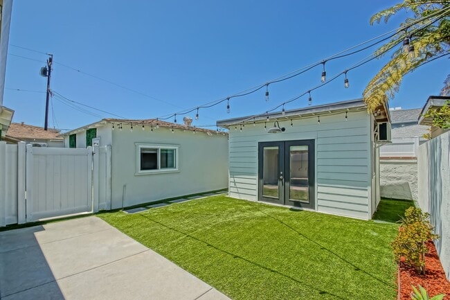 Building Photo - Remodeled, Bright & Airy 5 Room Home on Spacious Lot w/ 3BR2BA Main House, 2 Additional Detached ...